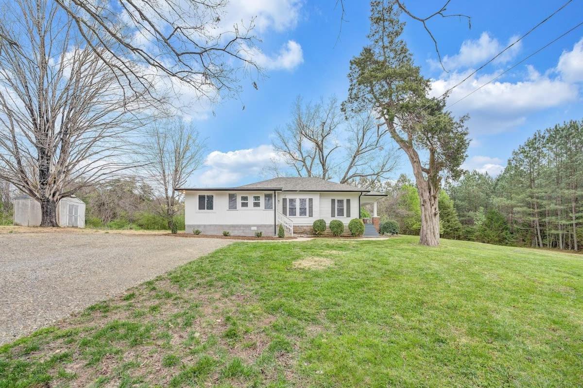 Cottage In The Pines Rocky Mount Exterior photo